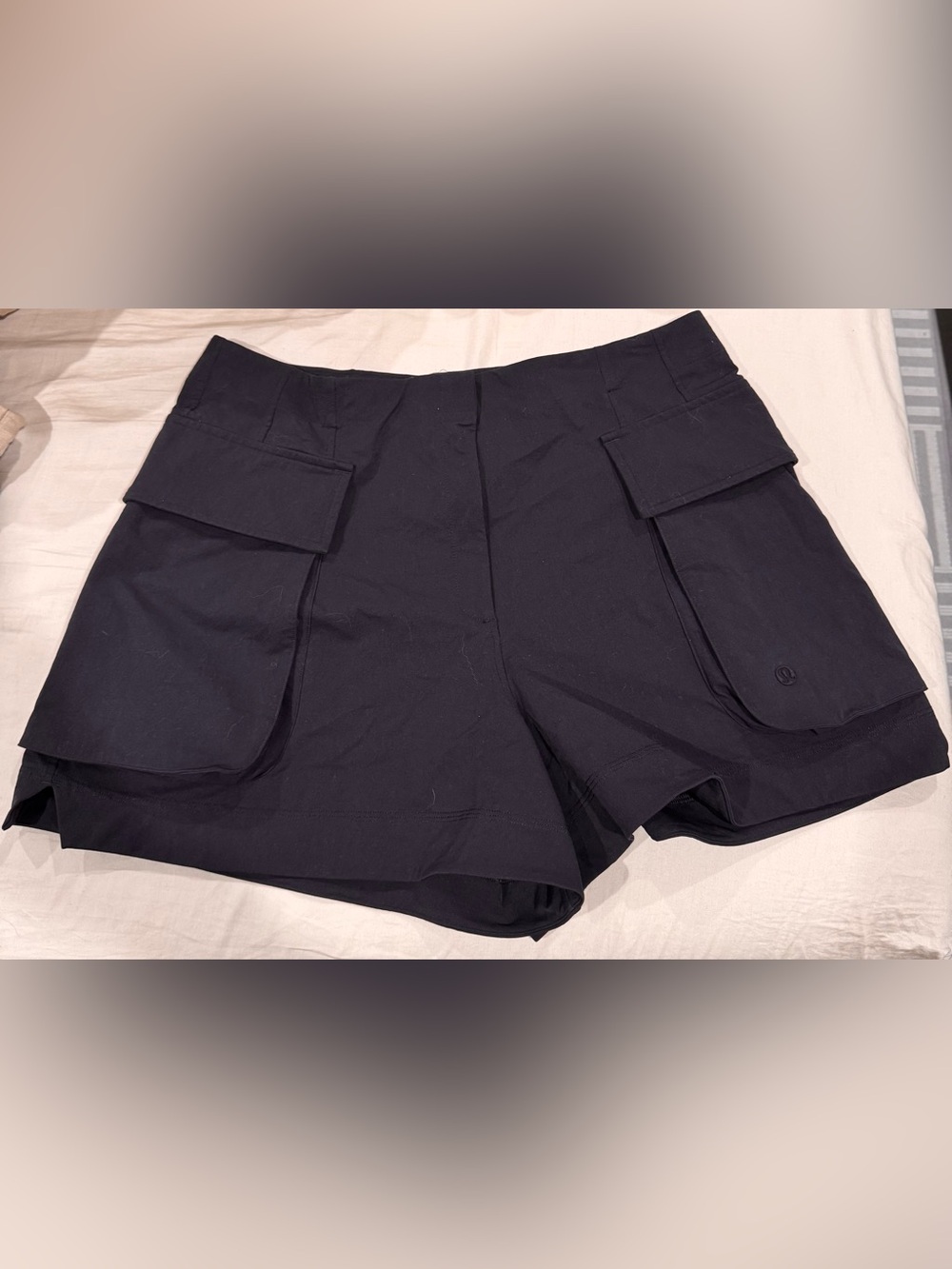 Lululemon Relaxed-Fit Super-High-Rise Cargo Short 4"